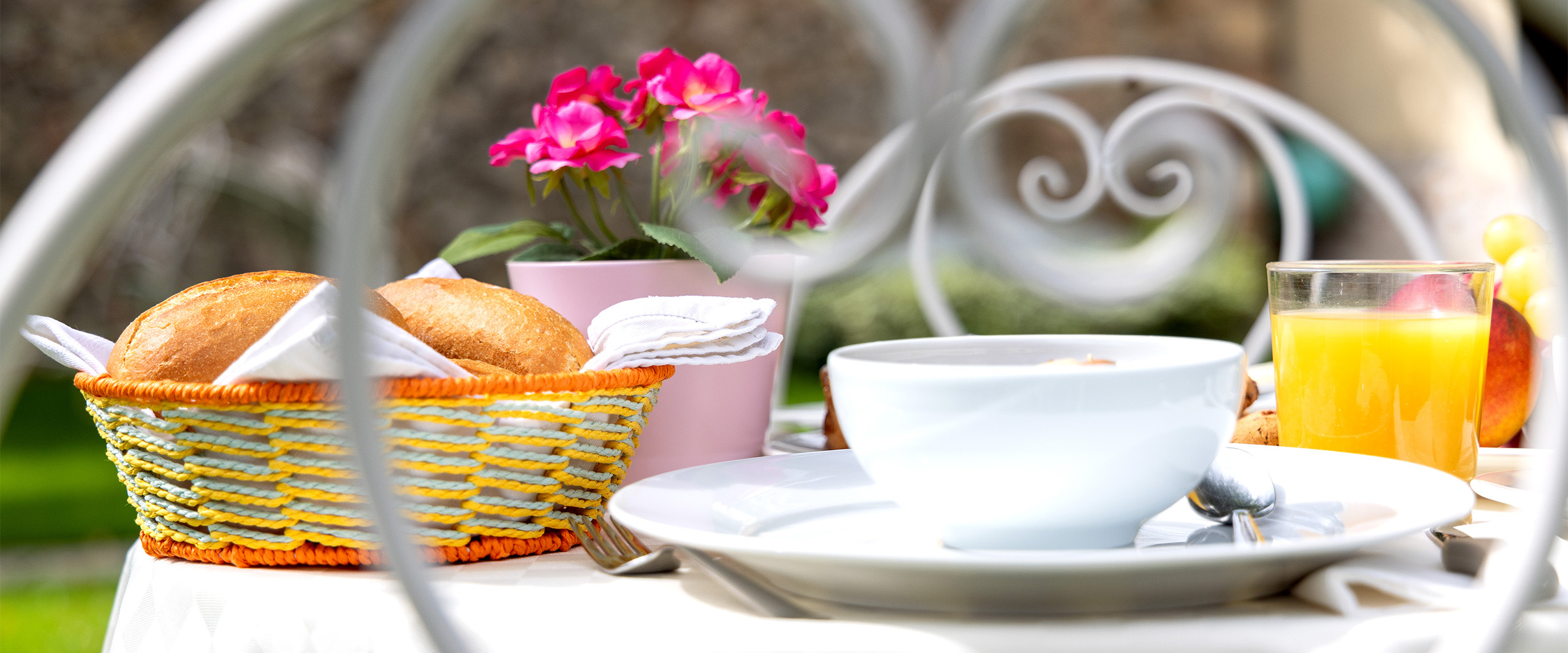 Colazione in giardino al B&B di Tregnago
