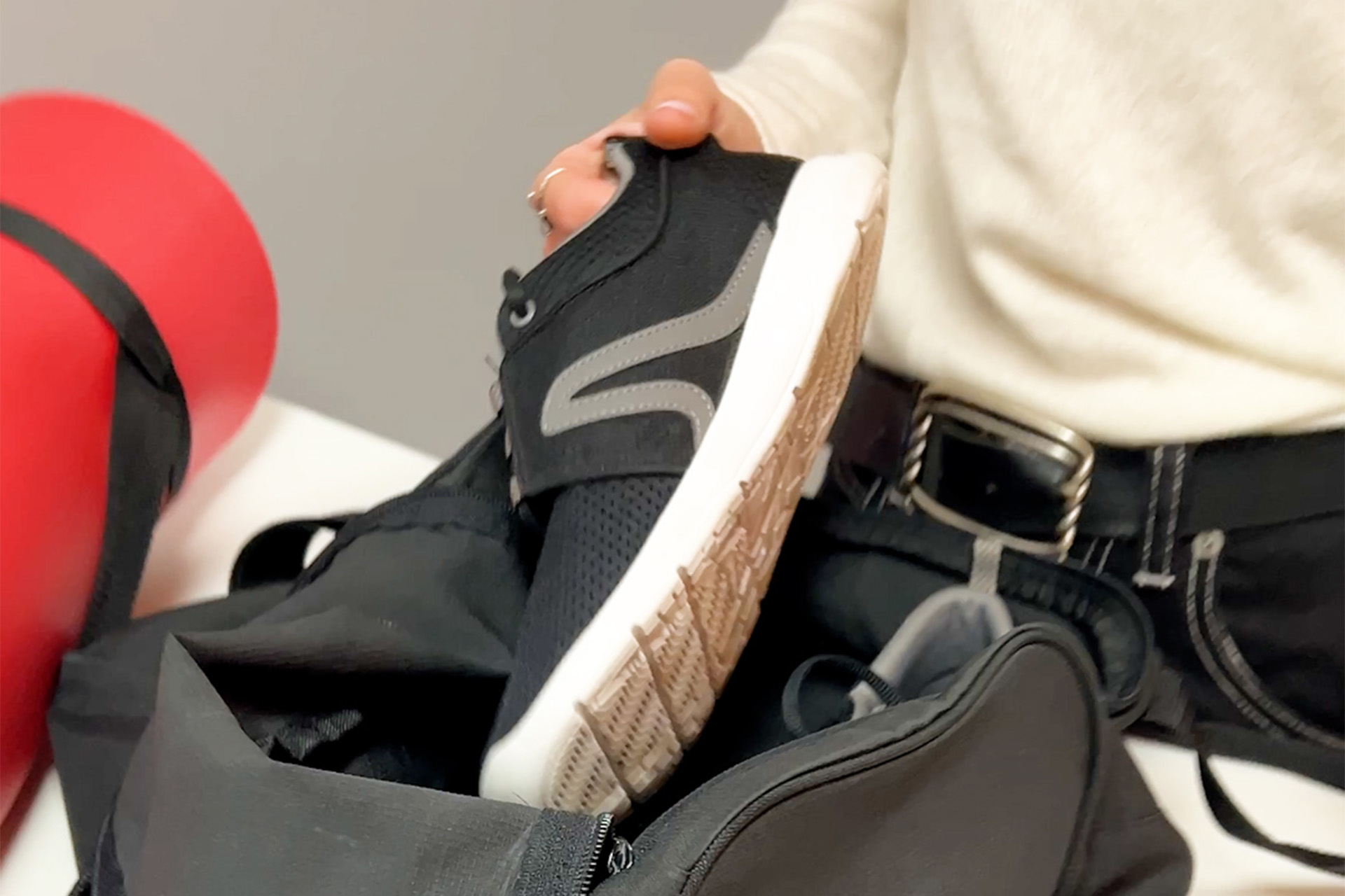 Igienizzazione con Ozono - abbigliamento sportivo palestra, borse, tute